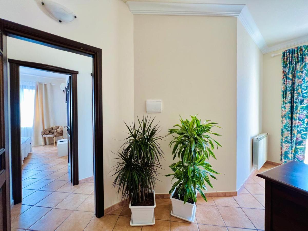 Casa Aieddu Otel Terrasini Dış mekan fotoğraf