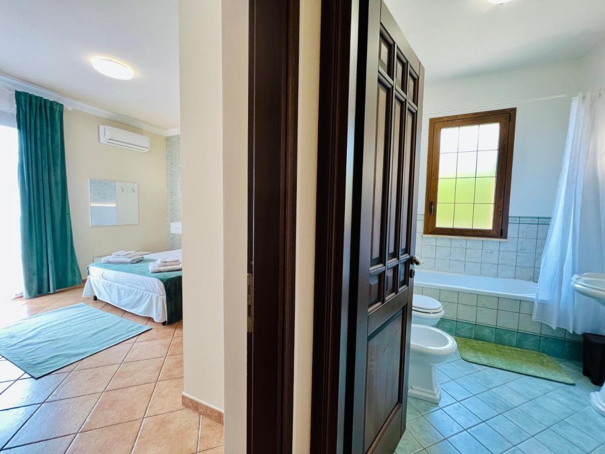 Casa Aieddu Otel Terrasini Dış mekan fotoğraf